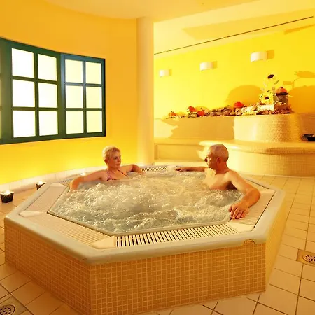 Radin, - Sava & 4*