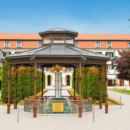 Radin, - Sava & Hotel 4*