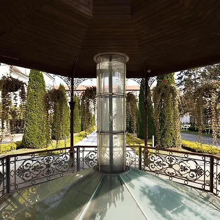 Radin, - Sava & 4*