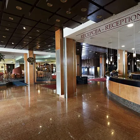 - Sava & 4* Radenci