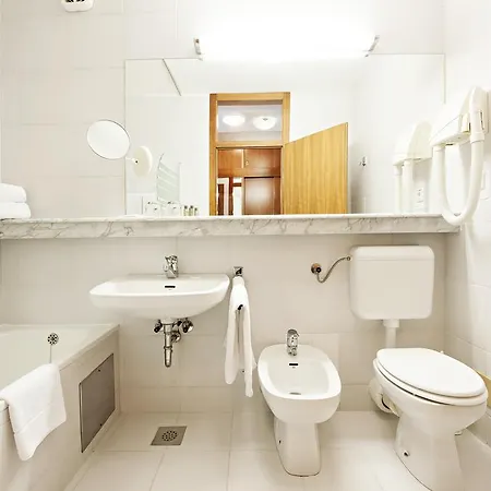 Hotel - Sava & 4*