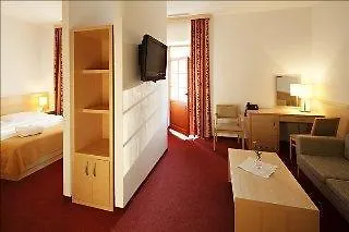 - Sava & Hotel Radenci